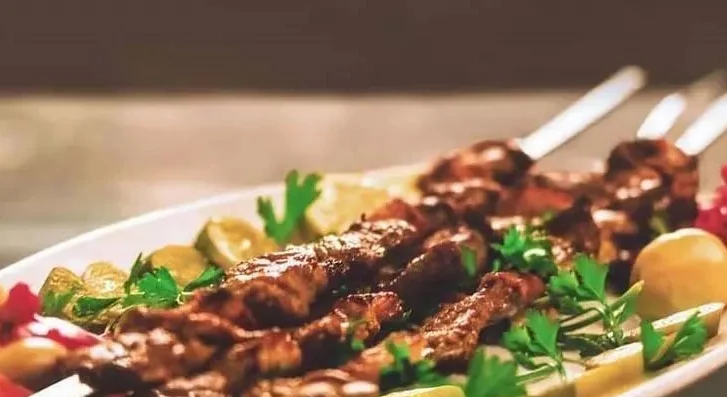 کبابی اندیشه مشهد بهترین کباب کوبیده