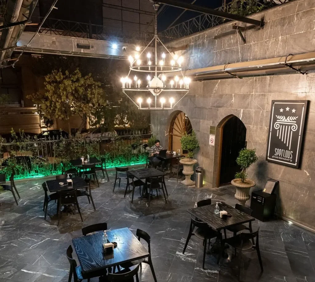 کافه رستوران اسپرلوس مشهد