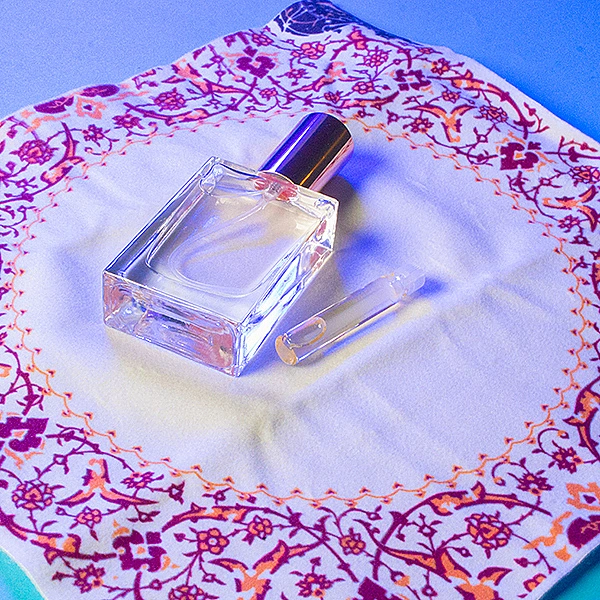 عطر و جانماز حرم رضوی مشهد