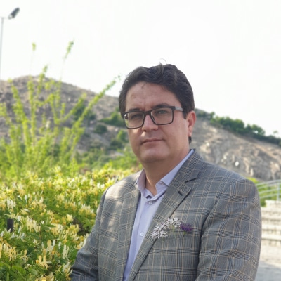 دکتر مسلم سلطانی بهترین دکتر گوارش مشهد